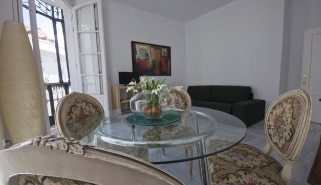 Apartamentos Almirante Hoyos 세비야 외부 사진